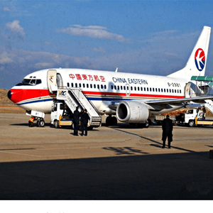 九寨黄龙空运航空快运业稳步发展的原因是什么？